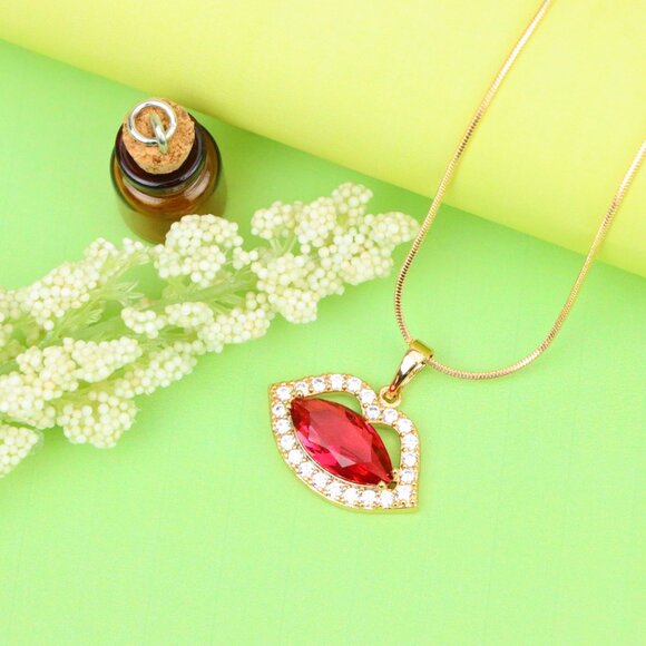 "Rose Gold Lips Pendant with Red Stone – Bold & Stylish, XPPT1206 - Picture 4 of 14